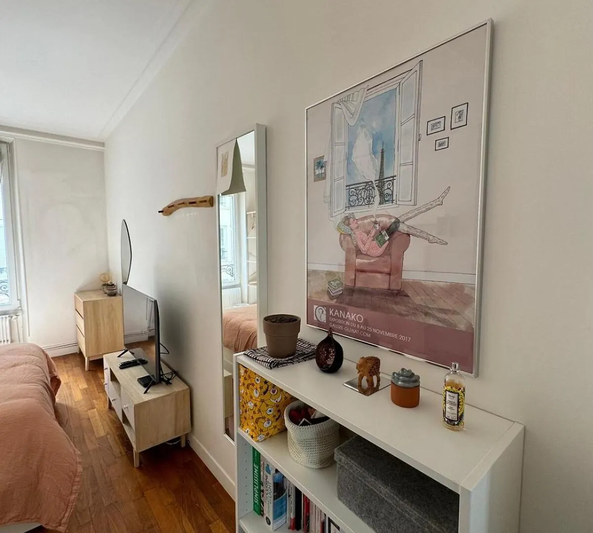 Appartement Situe En Plein Coeur De Paris France